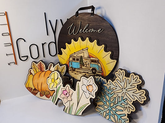 4 Seasons Magnetic Welcome Sign