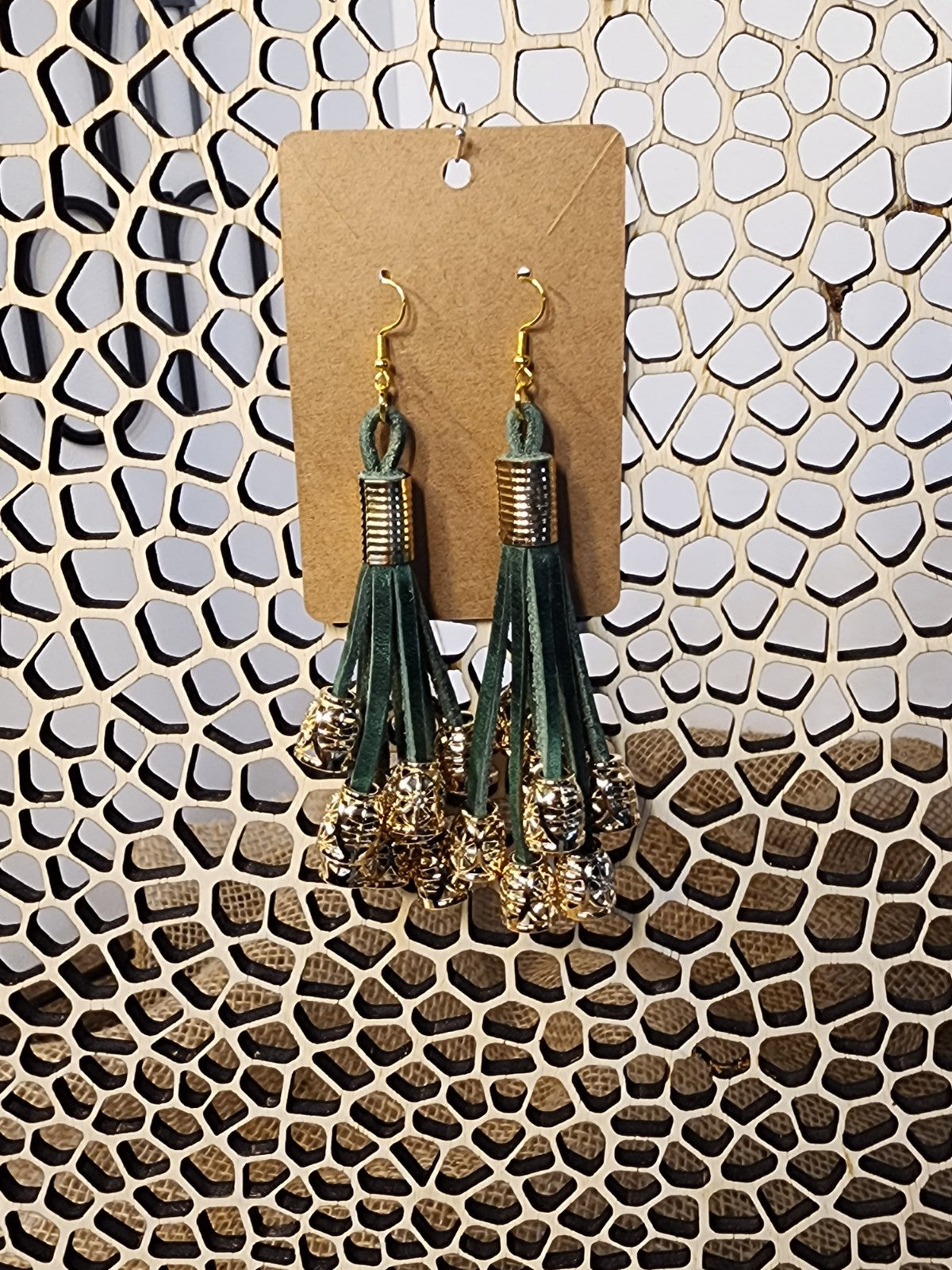 Retro Green and Gold Dangling Earrings