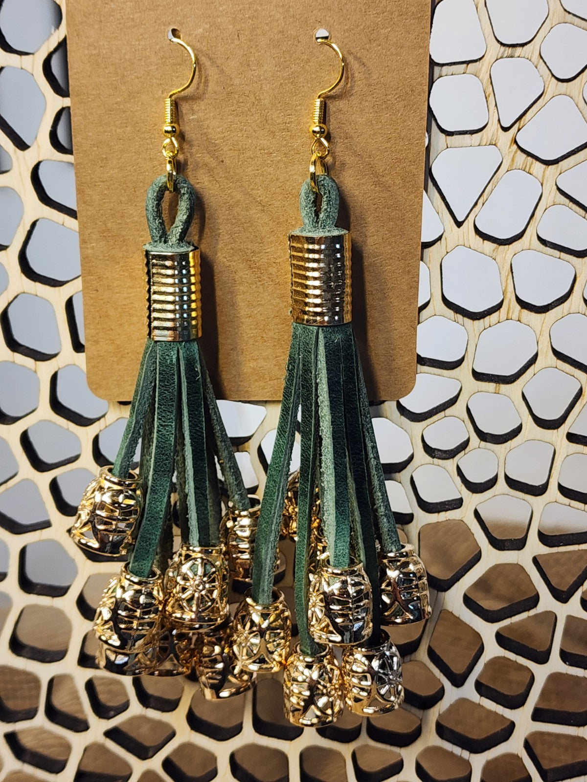 Retro Green and Gold Dangling Earrings